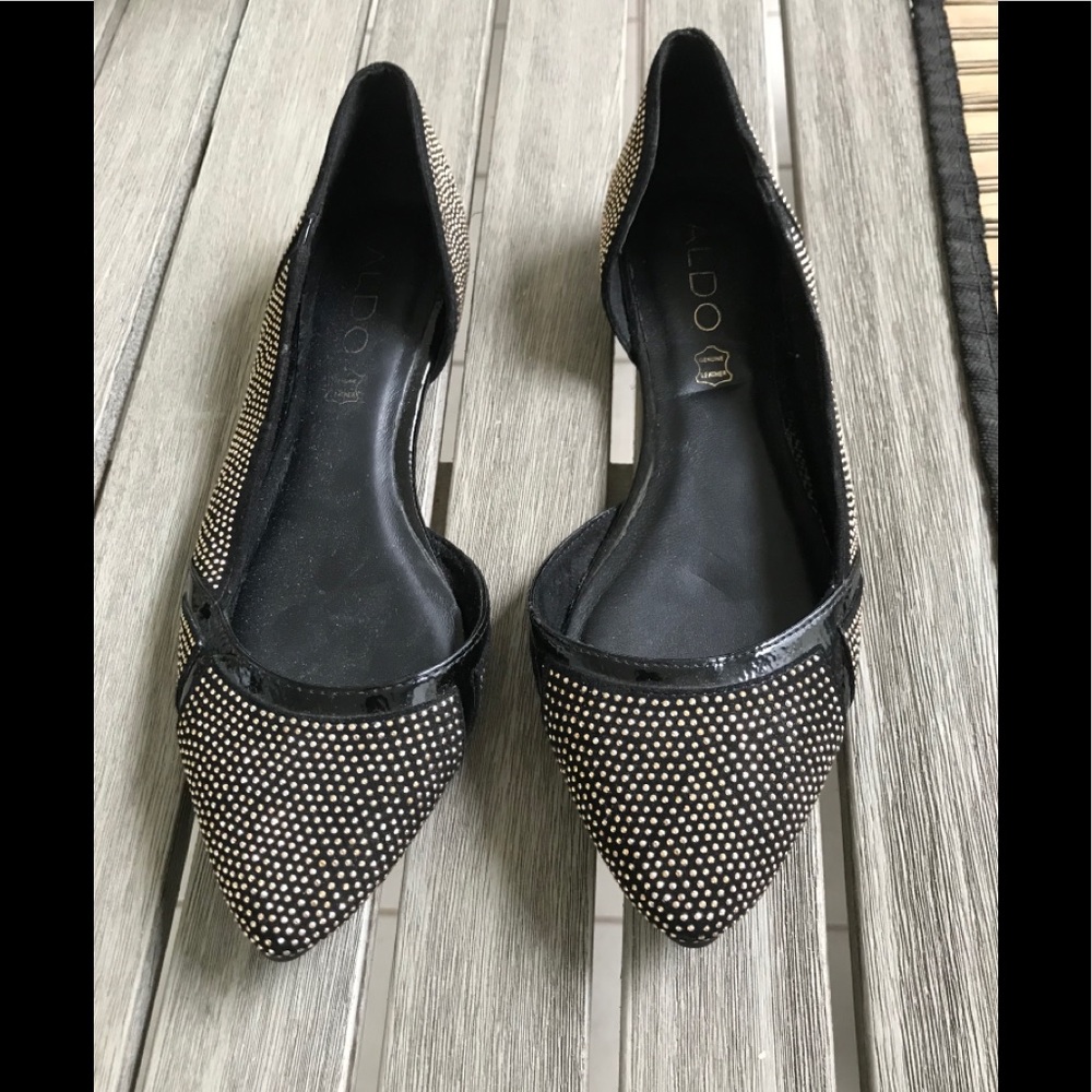 EUC - Aldo pointed studded black flats size 7